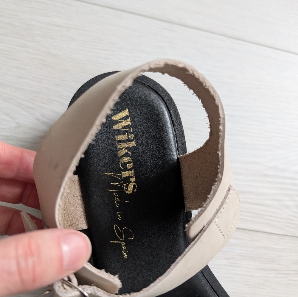 Size 41 Wiker's Spanish Combat Sole Sandals Women's Made in Spain - Picture 3 of 5